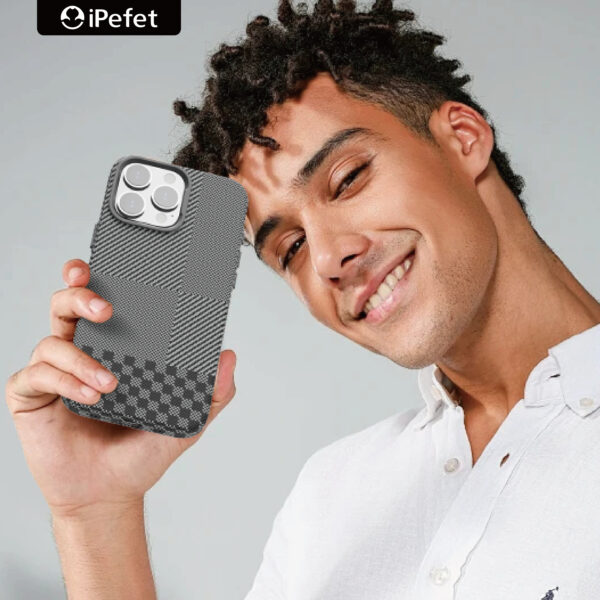 MagSafe Compatible - Super Thin Magnetic Phone Cover - Carbon Fibre